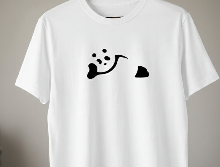 Casual Crew Neck Tee featuring Minimalist Bear Art